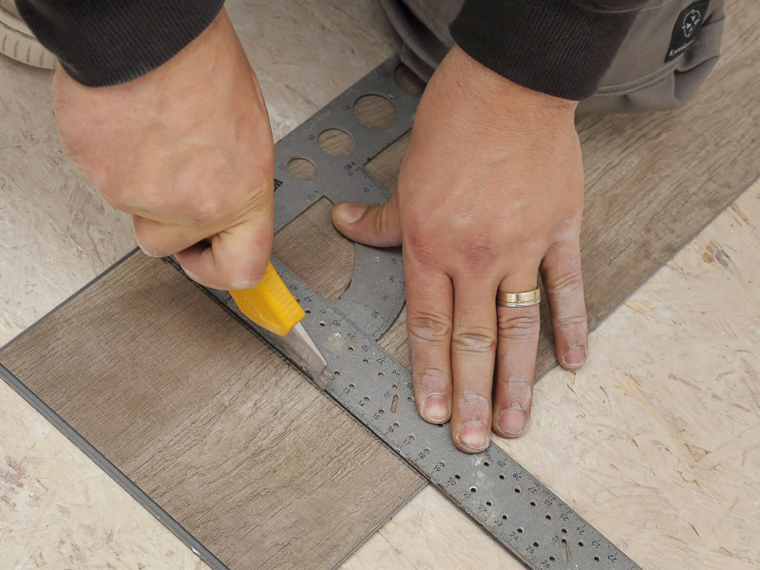 Flooring installation | Dary Carpet & Floors